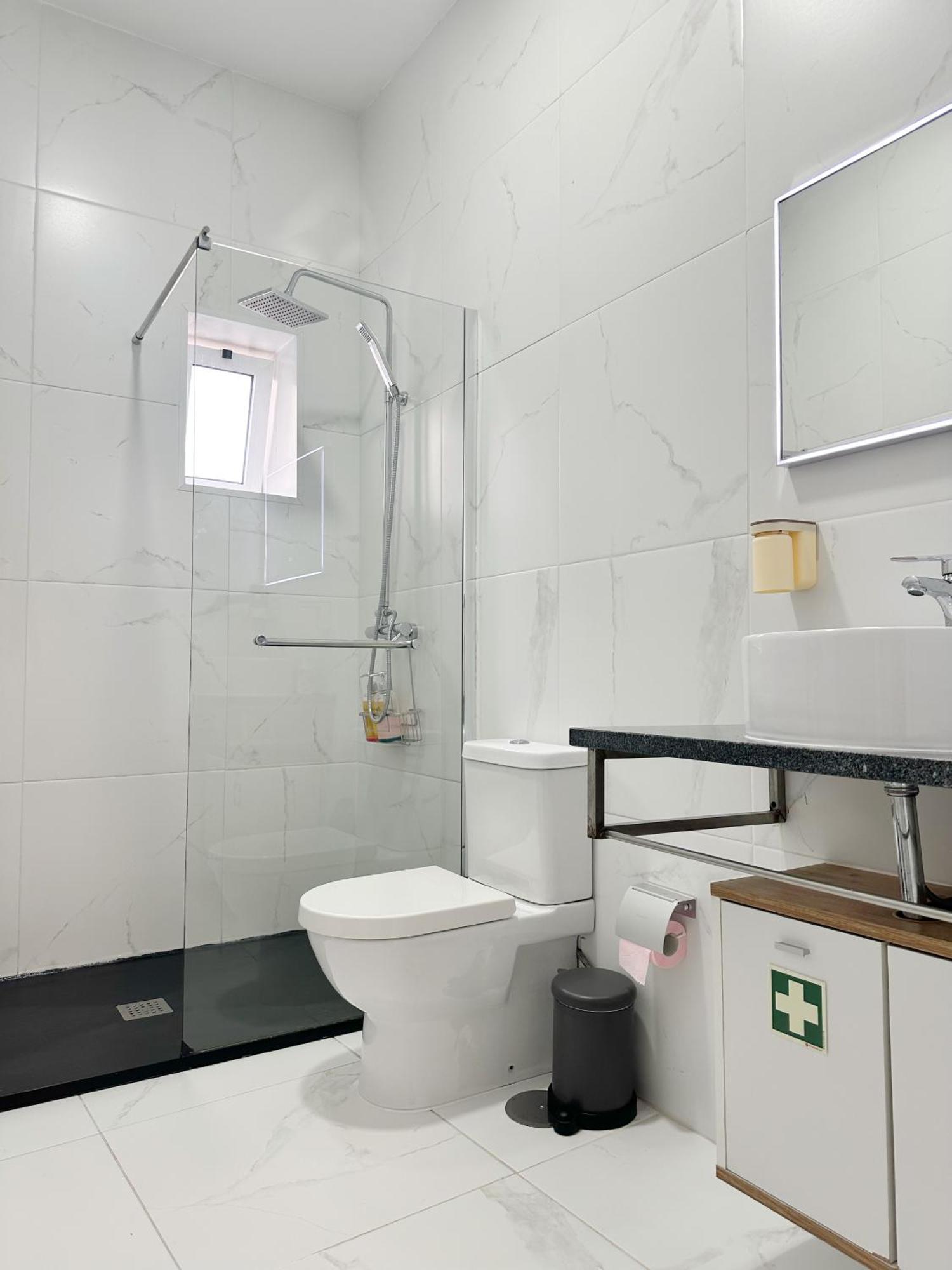 Central Cozy Stay 2 Ac Near Metro OOporto Exteriör bild